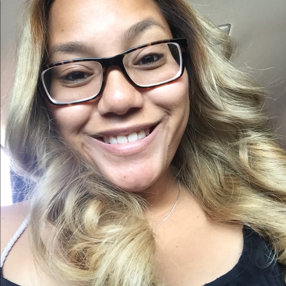 Meet your Posher, Kimberly